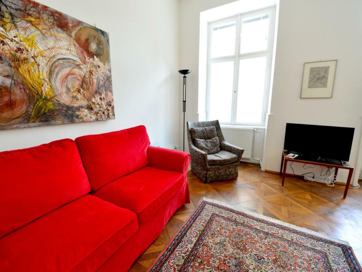 Graf-starhemberg-gasse By Easyb&b Appartamento *